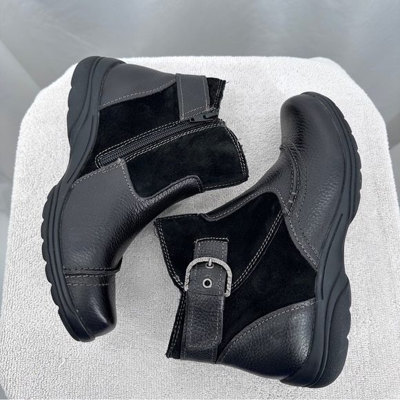Earth Origins Dayton Leather Ankle Boots 8M Black Buckle Zip Closure NEW - Picture 5 of 11